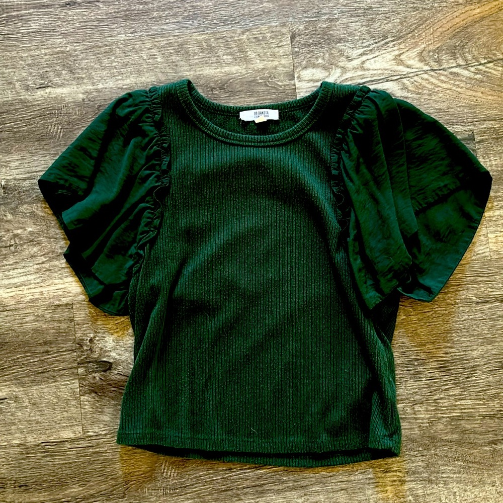 Brand new w/o tags BB Dakota Top